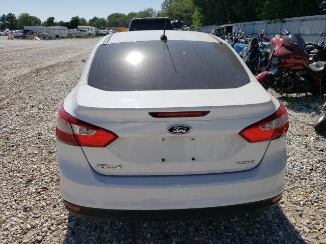 Photo 6 from auction – 2014 FORD FOCUS SE with VIN 1FADP3F22EL155975