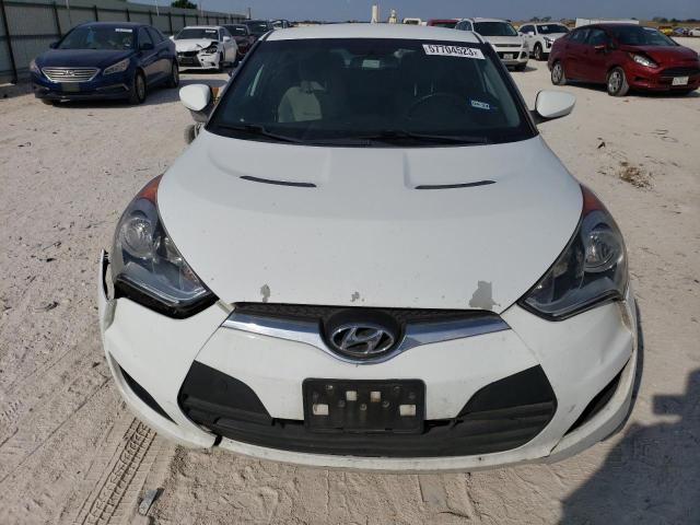 Photo 5 from auction – 2013 HYUNDAI VELOSTER with VIN KMHTC6AD9DU144696