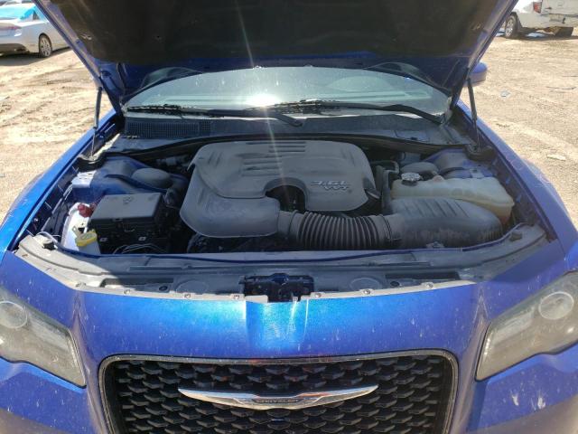 Photo 11 from auction – 2018 CHRYSLER 300 S with VIN 2C3CCABG9JH326076