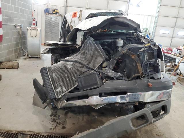Photo 5 from auction – 2003 CHEVROLET AVALANCHE with VIN 3GNEK13T93G250520