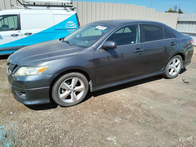 TOYOTA CAMRY BASE 2011 z numerem VIN 4T1BF3EK5BU197645 - Zdjęcie z aukcji