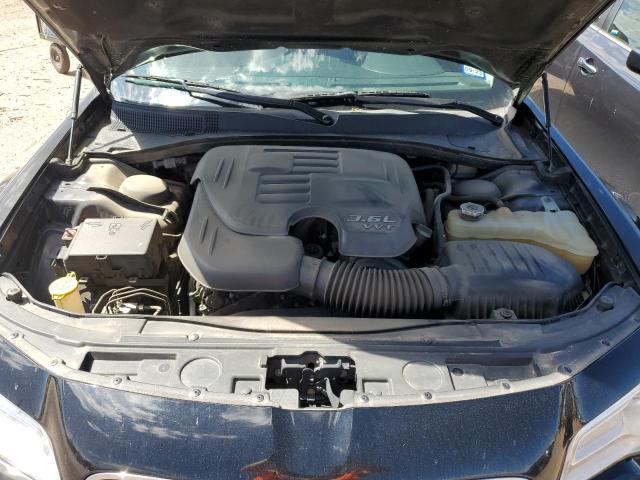 Photo 11 from auction – 2015 CHRYSLER 300 LIMITE with VIN 2C3CCAAG3FH930554