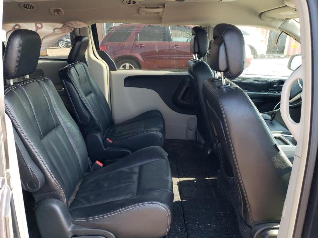 Photo 11 from auction – 2014 CHRYSLER TOWN & COU with VIN 2C4RC1BG8ER324714