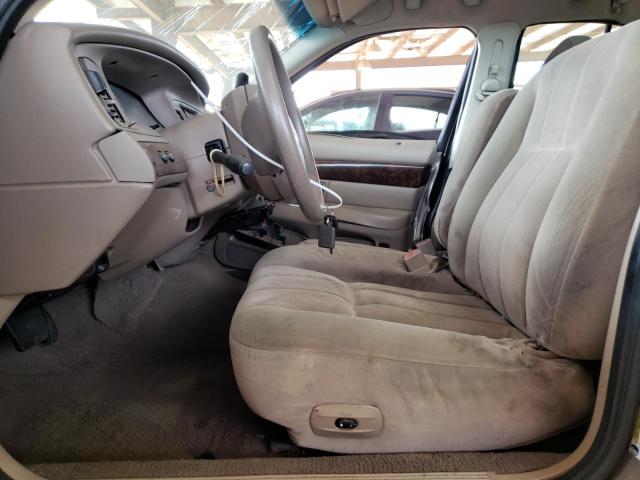 Photo 7 from auction – 2005 MERCURY GRAND MARQ with VIN 2MEFM74W05X613118