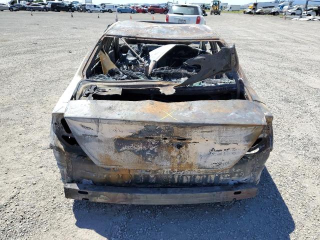 Photo 6 from auction – 2002 TOYOTA CAMRY LE with VIN JTDBE32K320037105