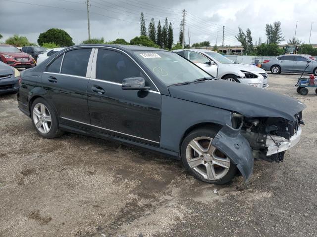 Photo 4 from auction – 2011 MERCEDES-BENZ C 300 with VIN WDDGF5EB3BA509877