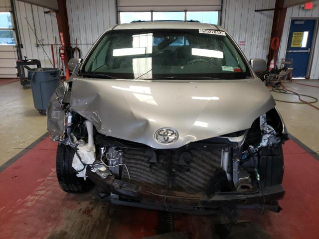 Photo 5 from auction – 2012 TOYOTA SIENNA LE with VIN 5TDKK3DC3CS260466