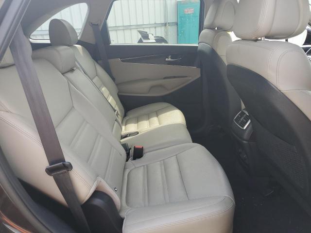 Photo 11 from auction – 2016 KIA SORENTO EX with VIN 5XYPHDA52GG170891