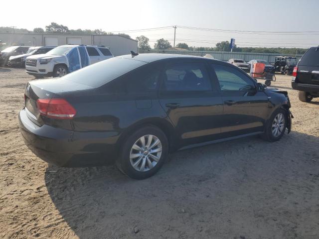 Photo 3 from auction – 2015 VOLKSWAGEN PASSAT S with VIN 1VWAT7A35FC036672