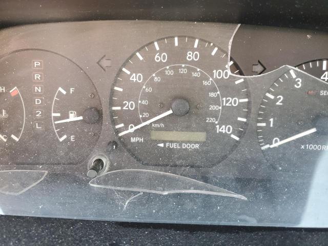 Photo 9 from auction – 2001 TOYOTA CAMRY LE with VIN 4T1BF28K11U964573