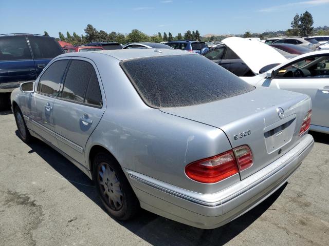 Photo 2 from auction – 2001 MERCEDES-BENZ E-CLASS with VIN WDBJF65J21B288809