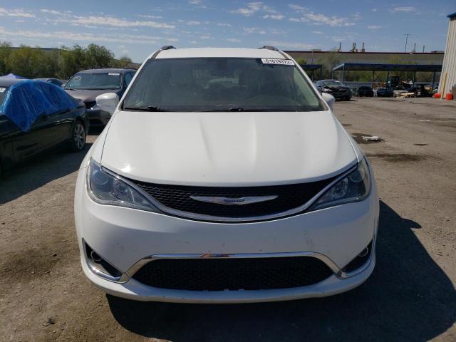 Photo 5 from auction – 2017 CHRYSLER PACIFICA T with VIN 2C4RC1EG1HR650595