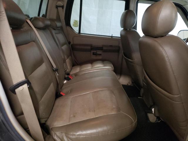 Photo 10 from auction – 2005 FORD EXPLORER S with VIN 1FMZU77K25UB80718