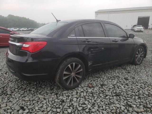 Photo 3 from auction – 2013 CHRYSLER 200 TOURIN with VIN 1C3CCBBG3DN712249