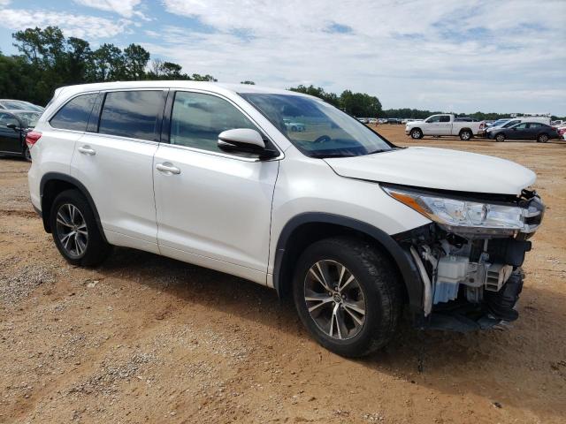 Photo 4 from auction – 2017 TOYOTA HIGHLANDER with VIN 5TDBZRFH6HS433542