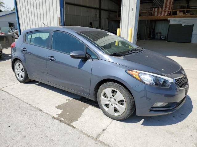 Photo 4 from auction – 2016 KIA FORTE LX with VIN KNAFK5A85G5659028