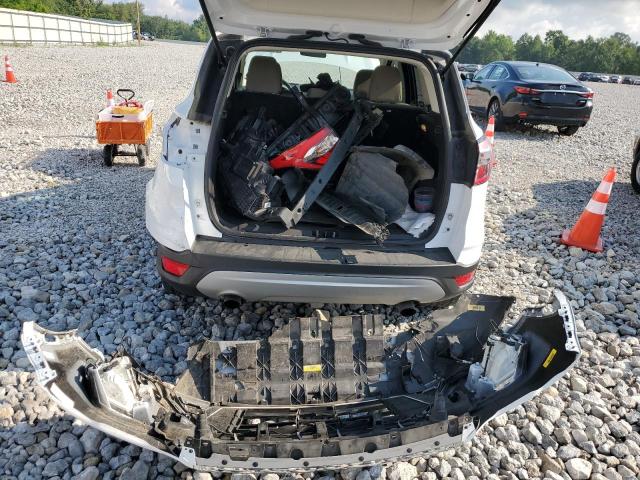 Photo 13 from auction – 2018 FORD ESCAPE SE with VIN 1FMCU9GD3JUC00391