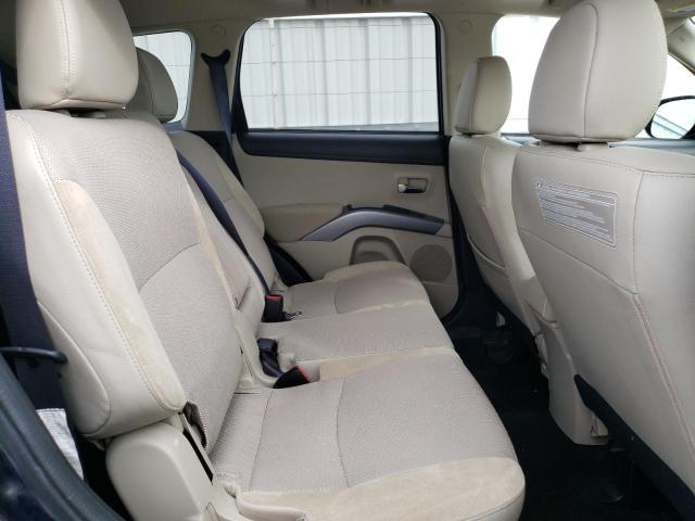 Photo 11 from auction – 2013 MITSUBISHI OUTLANDER with VIN JA4JT3AW2DU016046