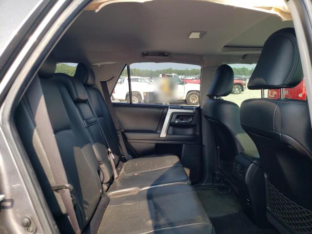 Photo 11 from auction – 2017 TOYOTA 4RUNNER SR with VIN JTEBU5JR6H5423571