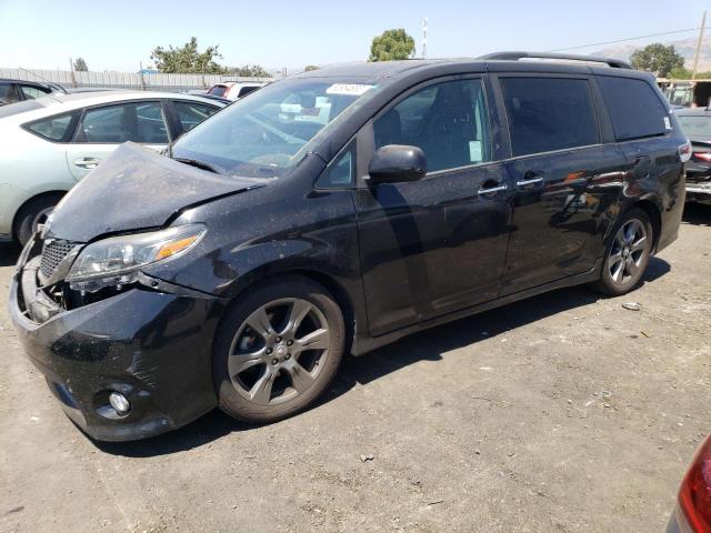 TOYOTA SIENNA SE 2017 with VIN 5TDXZ3DC9HS899556 - Photo from auction