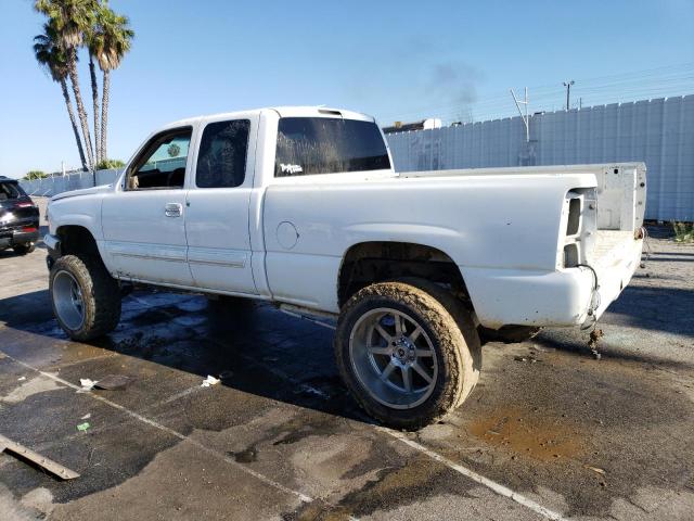Photo 2 from auction – 2003 CHEVROLET SILVERADO with VIN 1GCEK19T73E308115