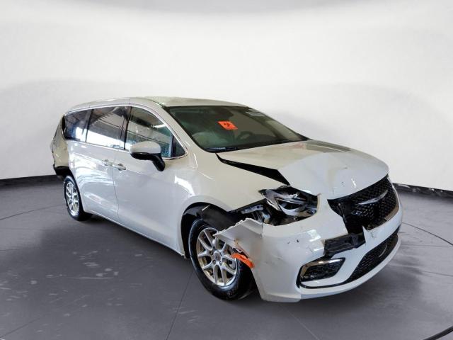 Photo 4 from auction – 2023 CHRYSLER PACIFICA T with VIN 2C4RC1BG0PR552967