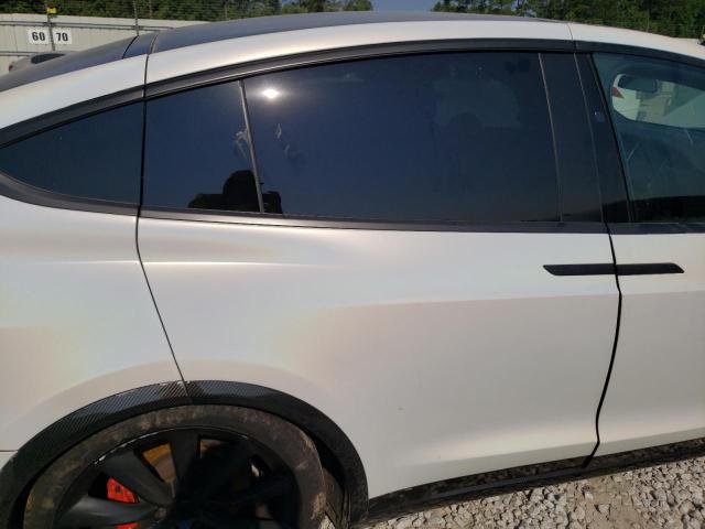 Снимка 11 от търг – 2018 TESLA MODEL X с VIN 5YJXCBE42JF108765