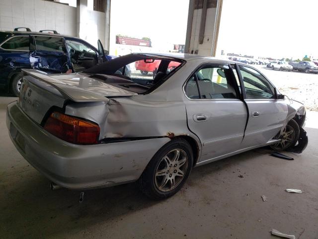 Photo 3 from auction – 2000 ACURA 3.2TL with VIN 19UUA5662YA045777