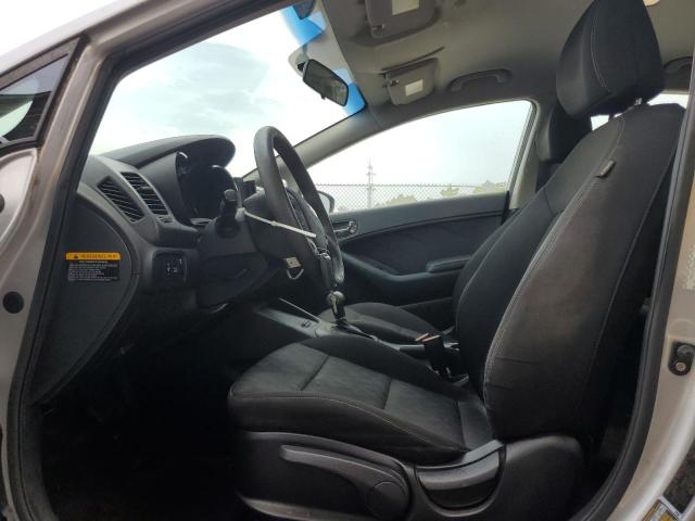 Photo 7 from auction – 2016 KIA FORTE LX with VIN KNAFK4A63G5593491