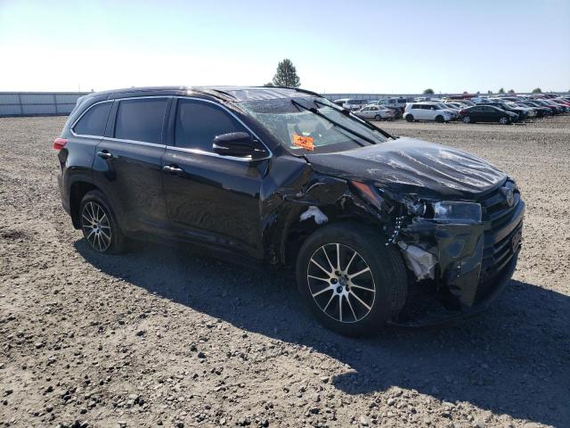 Photo 4 from auction – 2018 TOYOTA HIGHLANDER with VIN 5TDJZRFH7JS553707