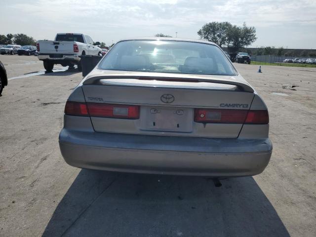 Photo 6 from auction – 1997 TOYOTA CAMRY CE with VIN 4T1BG22K2VU024617