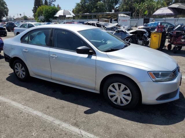 Photo 4 from auction – 2014 VOLKSWAGEN JETTA BASE with VIN 3VW2K7AJ2EM219417