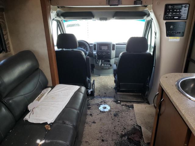 Photo 5 from auction – 2012 THMC MOTORHOME with VIN WDAPF4CC8C9525143