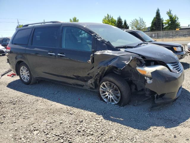 Photo 4 from auction – 2011 TOYOTA SIENNA XLE with VIN 5TDYK3DC3BS125481
