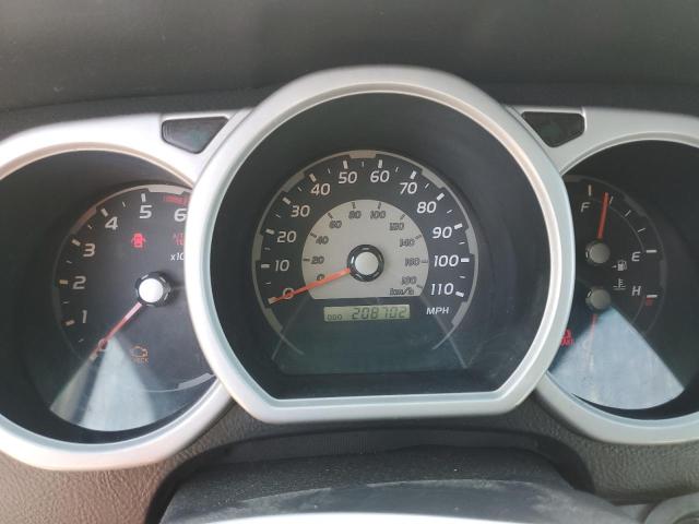 Photo 9 from auction – 2005 TOYOTA 4RUNNER SR with VIN JTEBU14R158037638