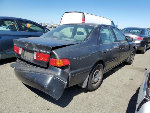 Photo 3 from auction – 2000 TOYOTA CAMRY CE with VIN JT2BG22K4Y0459826