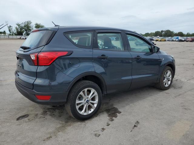 Photo 3 from auction – 2019 FORD ESCAPE S with VIN 1FMCU0F70KUB21771