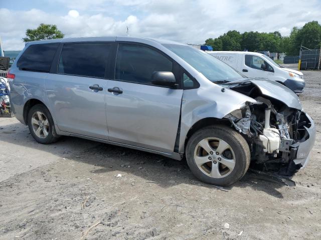 Photo 4 from auction – 2011 TOYOTA SIENNA with VIN 5TDZK3DC6BS173576