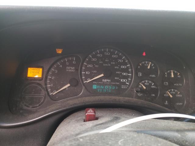 Photo 9 from auction – 2002 CHEVROLET SILVERADO with VIN 2GCEK19V721252890
