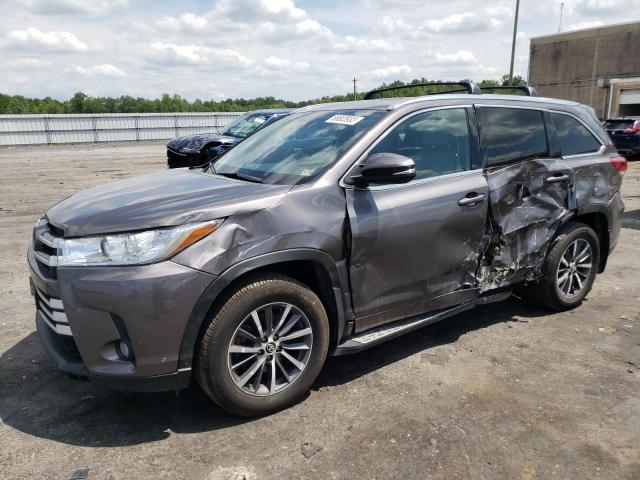 TOYOTA HIGHLANDER 2018 z numerem VIN 5TDJZRFH1JS537292 - Zdjęcie z aukcji