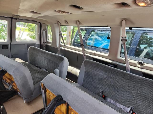 Photo 6 from auction – 2003 FORD ECONOLINE with VIN 1FBSS31F83HA75854