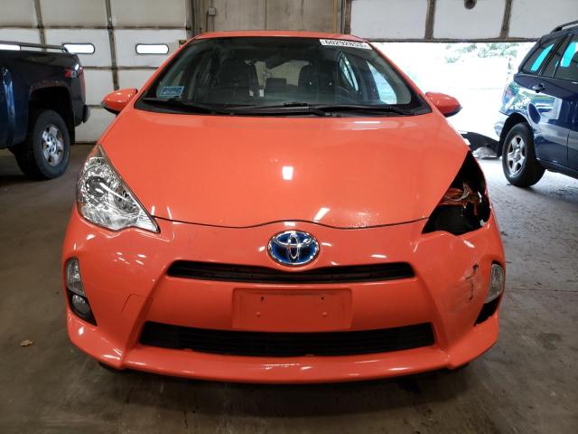 Photo 5 from auction – 2013 TOYOTA PRIUS C with VIN JTDKDTB36D1031663