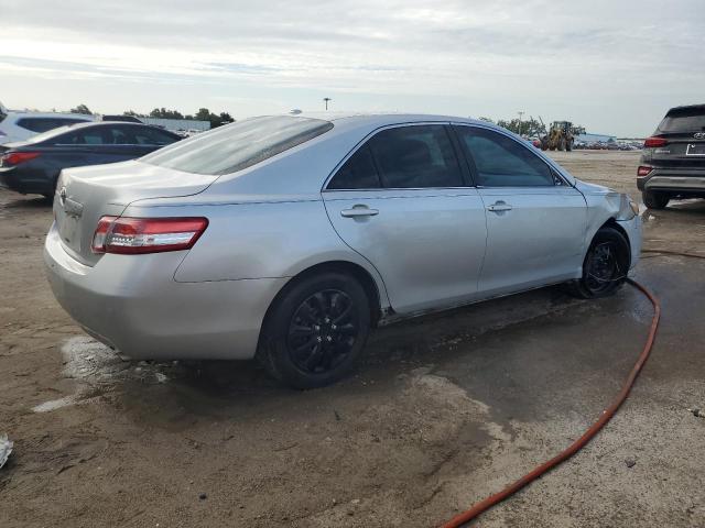Photo 3 from auction – 2011 TOYOTA CAMRY BASE with VIN 4T4BF3EKXBR182502