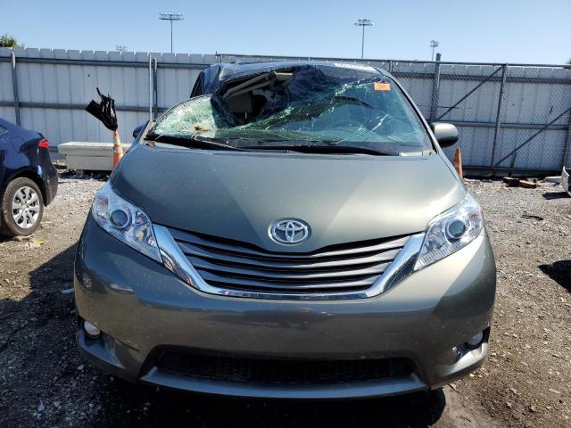 Photo 5 from auction – 2013 TOYOTA SIENNA XLE with VIN 5TDYK3DC3DS366007