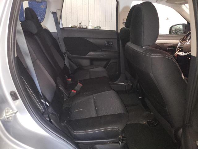Photo 11 from auction – 2016 MITSUBISHI OUTLANDER with VIN JA4AD3A3XGZ006973