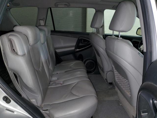Photo 11 from auction – 2011 TOYOTA RAV4 LIMIT with VIN 2T3DF4DV3BW121990