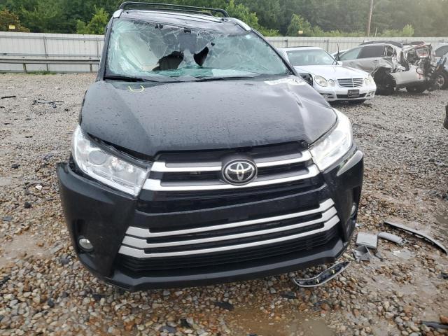 Photo 5 from auction – 2019 TOYOTA HIGHLANDER with VIN 5TDKZRFH0KS558396