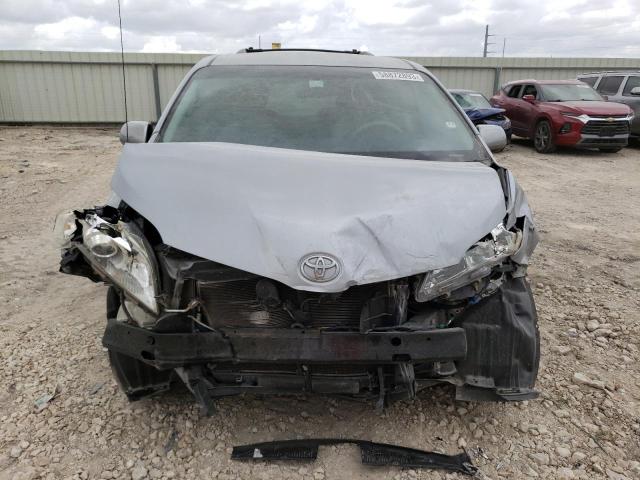 Photo 5 from auction – 2013 TOYOTA SIENNA LE with VIN 5TDKK3DC7DS393930
