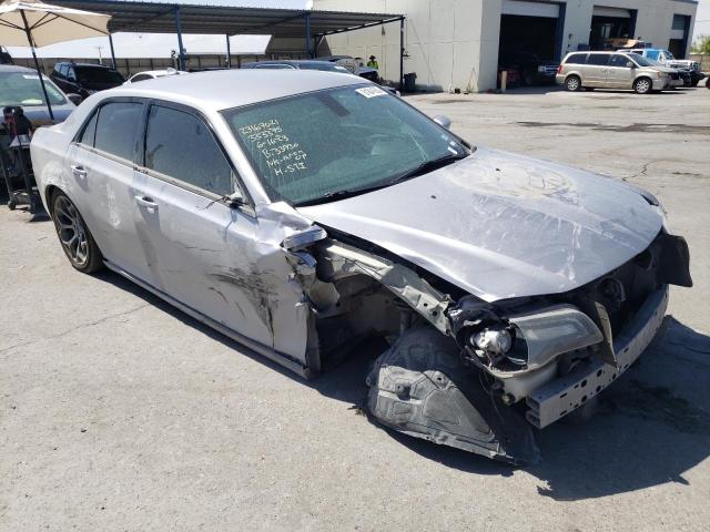 Photo 4 from auction – 2017 CHRYSLER 300 S with VIN 2C3CCABG2HH663702