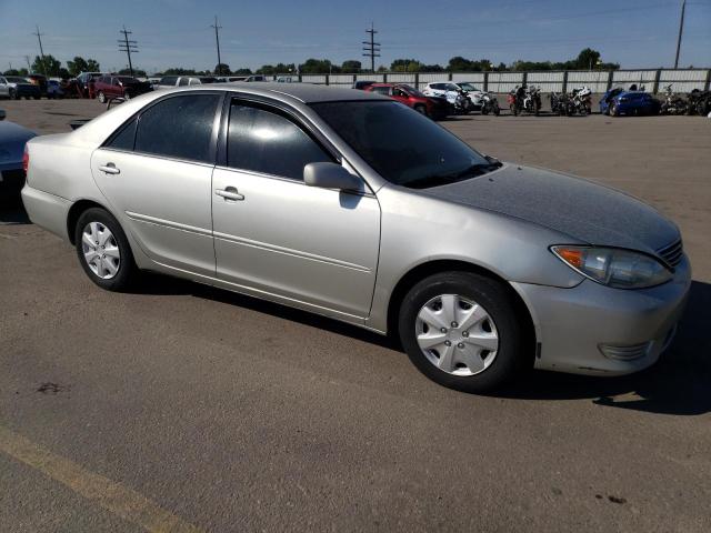 Photo 4 from auction – 2005 TOYOTA CAMRY LE with VIN 4T1BE32K75U431358